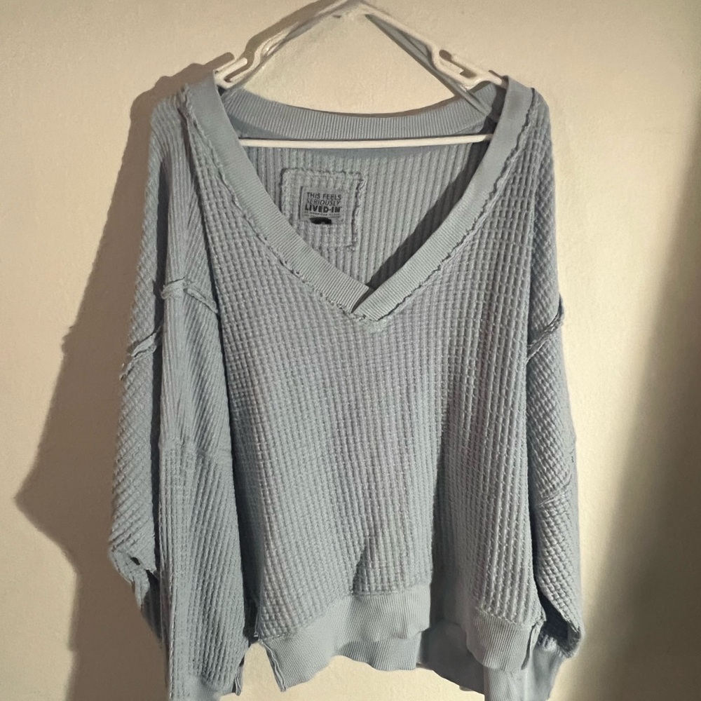American Eagle Outfitters Blue V-Neck Sweater Ribbed Knit